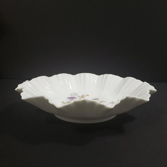 LIMOGES France White Plate Purple Flowers Edge 8"  Serving Decorative Plate Bowl - Picture 3 of 7